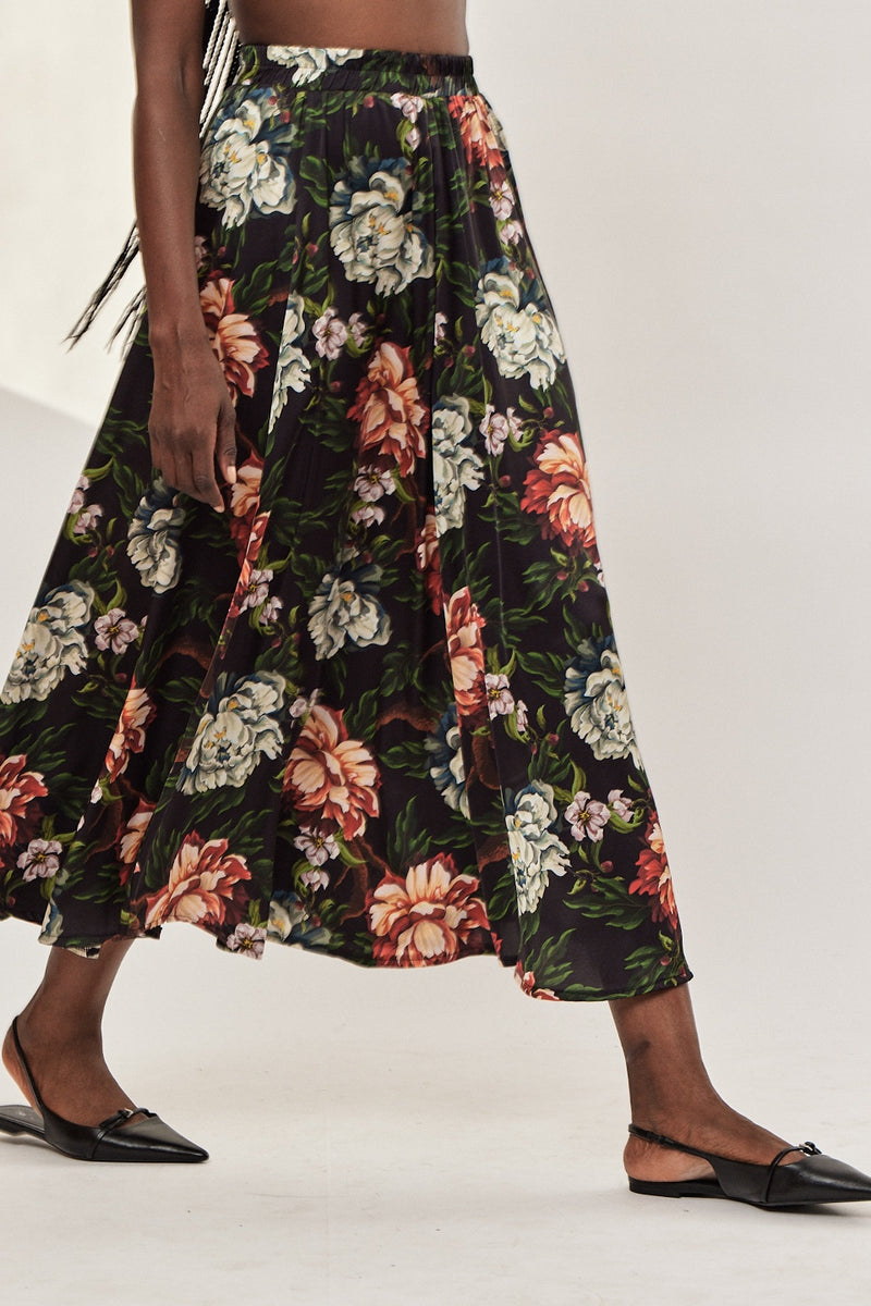 🧣Winter 2024/2025 - The Ultimate Skirt -Floral