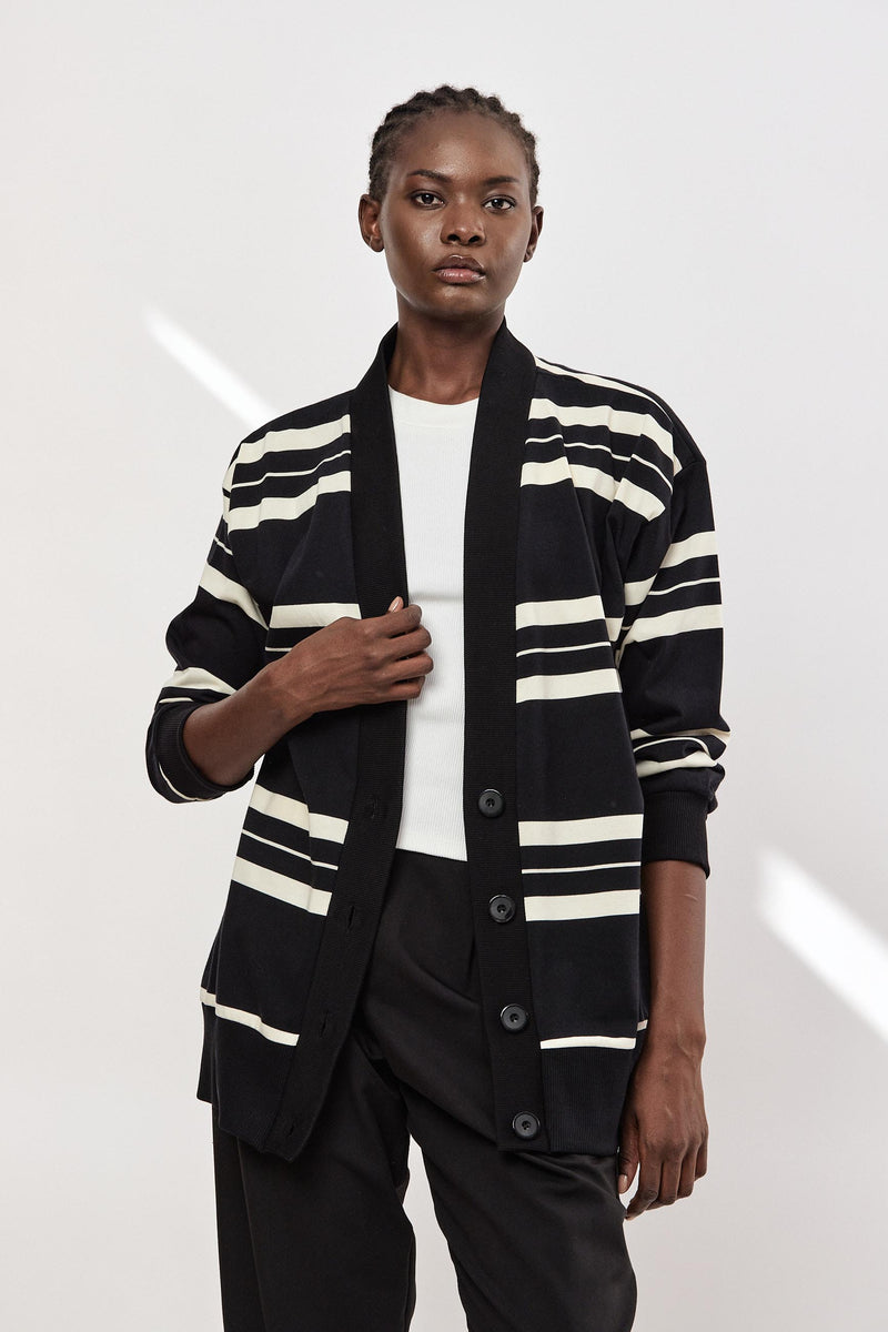 🧣Winter 2024/2025 - Saba Cardigan -  Black with striped