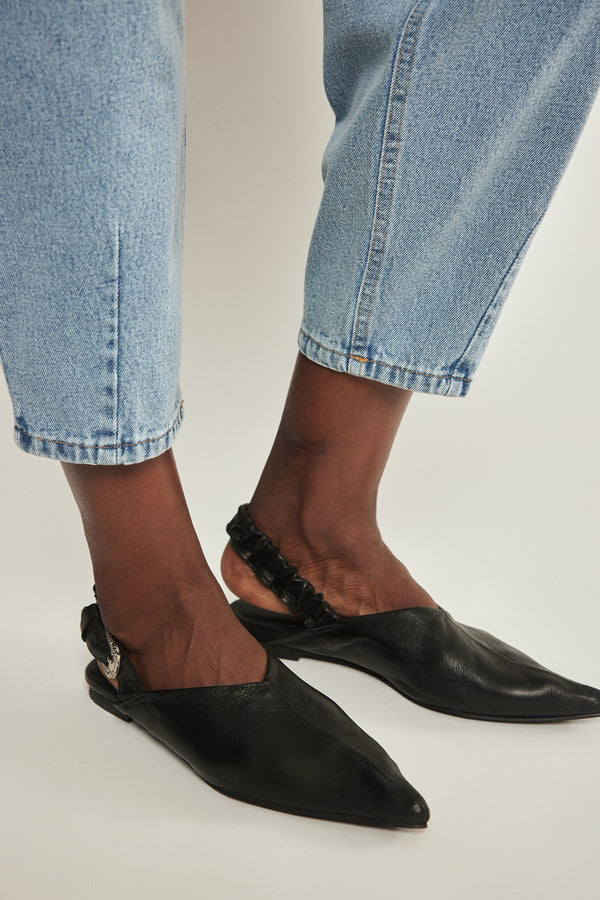 🌸 SAKURA 100% Black Genuine Leather Pointed Flats